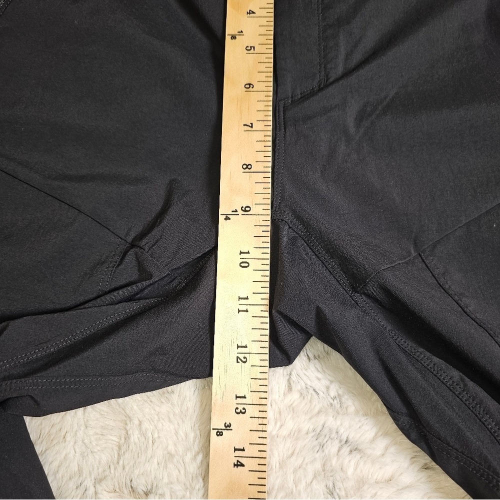 NWT CRZ YOGA Straight leg jogger pants.  Size 12 or Lg Black - Picture 5 of 10